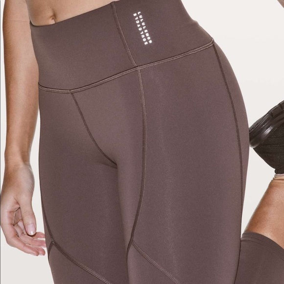 lulu x SoulCycle to the beat bra and leggings - Picture 6 of 8